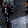 Video: Man Casually Steals $4,650 Custom Gibson From LIC Guitar Center